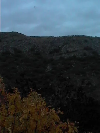 Ladera al anochecer